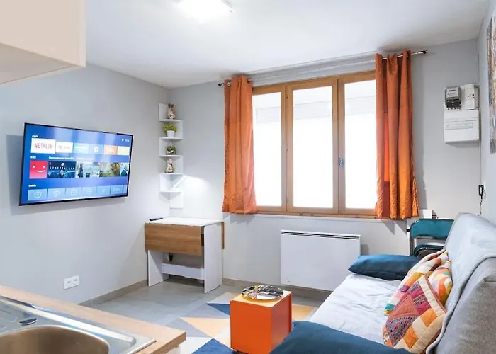 Appartement Le Grand Daussy Proche Gare & Centre D'amiens *